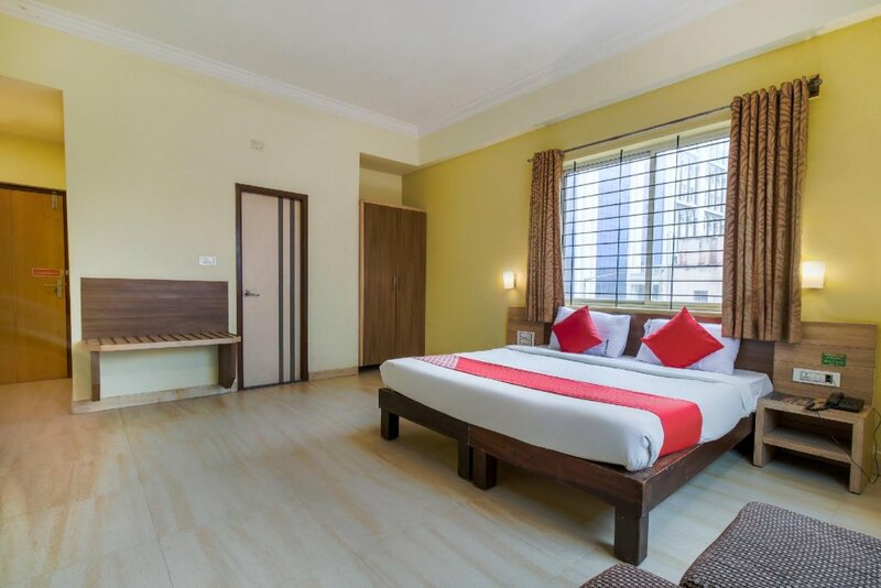 Гостиница Oyo 10924 Hotel Janpath в Бангалоре