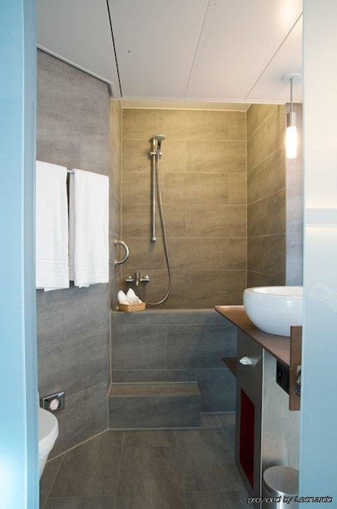 Фото Hotel Ambassador