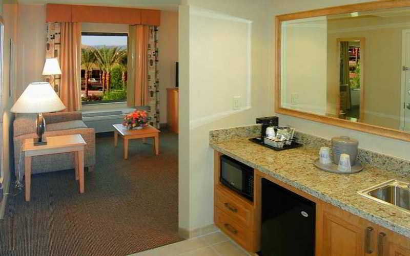 Фото Bear Springs Hotel