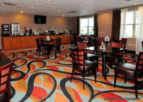 Фото Comfort Inn & Suites Grenada