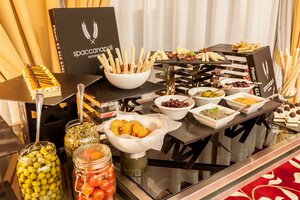 Гостиница Millennium Downtown Abu Dhabi