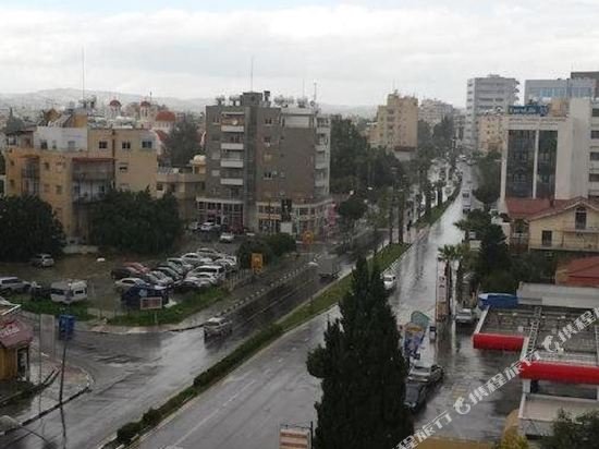 Фото Layiotis Hotel Apartments