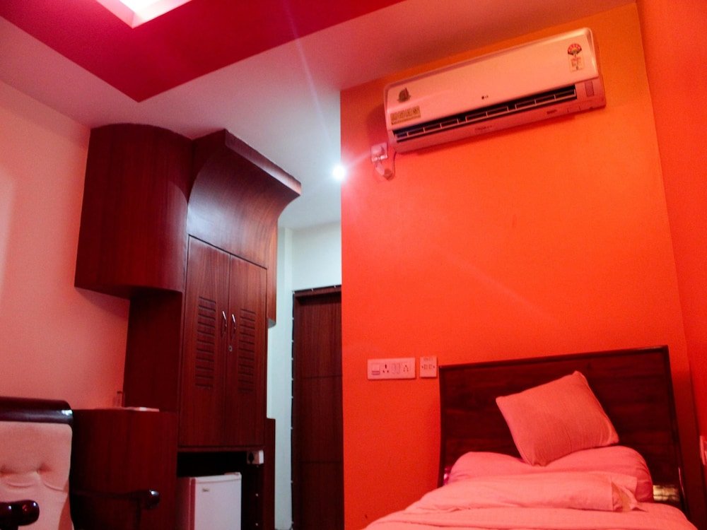 Фото Hotel Pelican