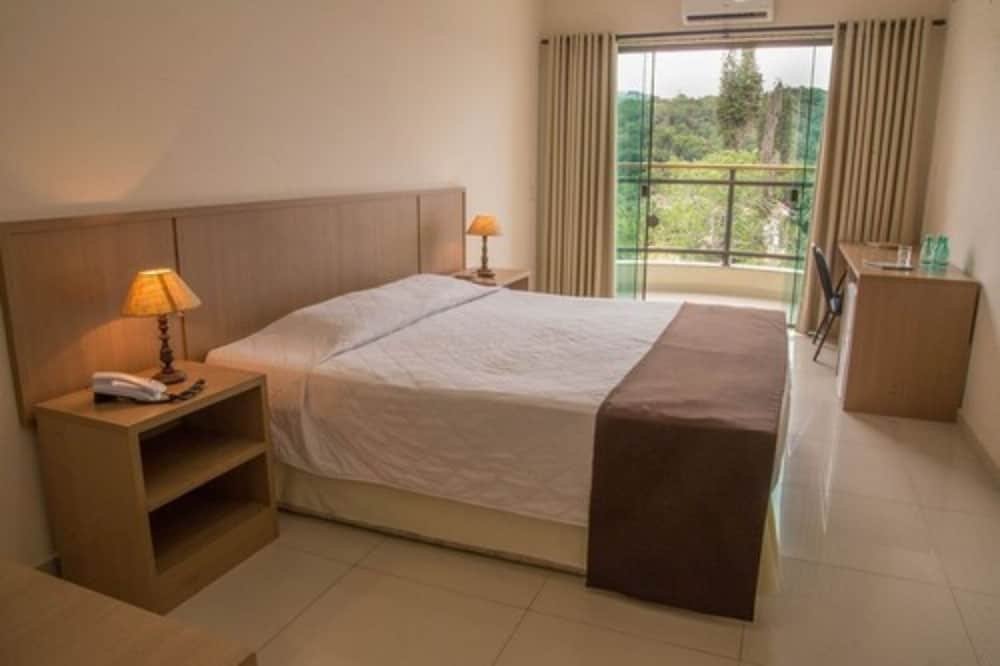 Фото Carmen Palace Hotel