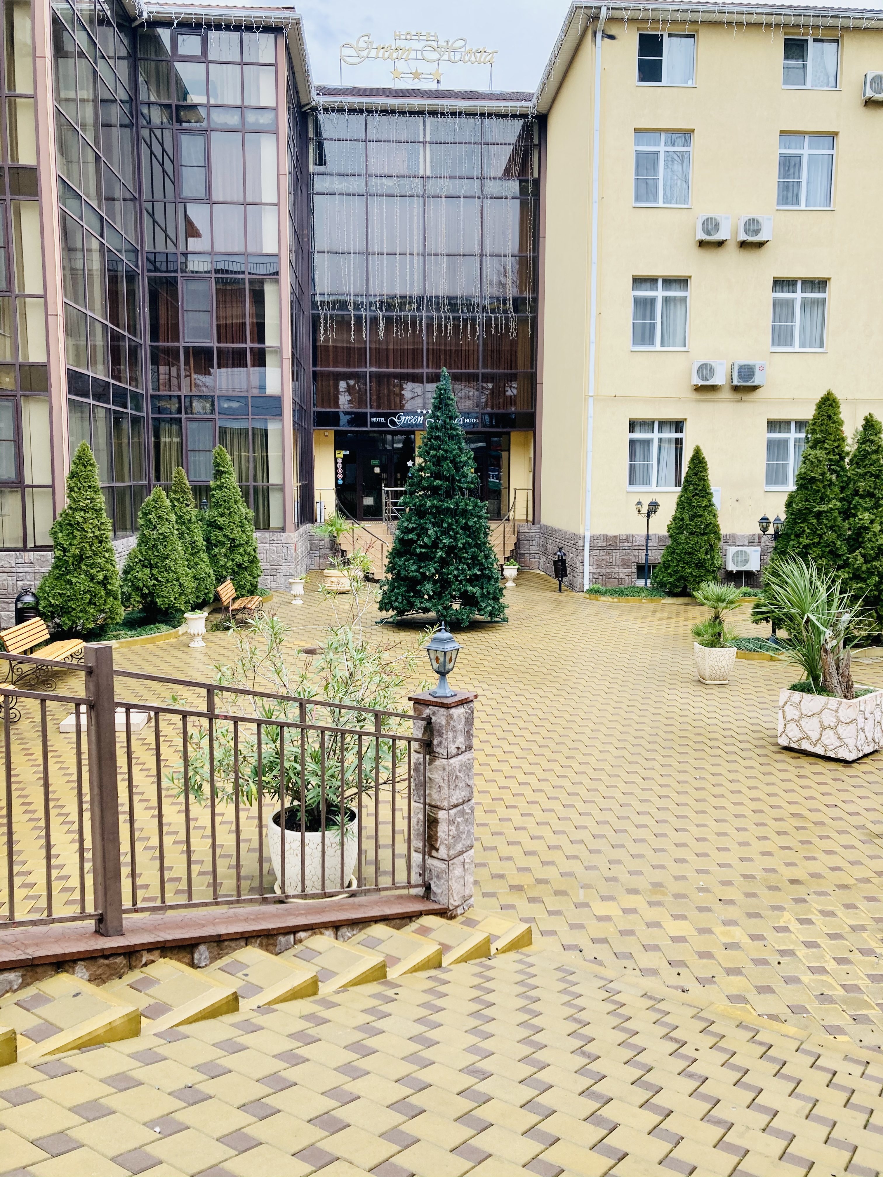 Фото Грин Хоста