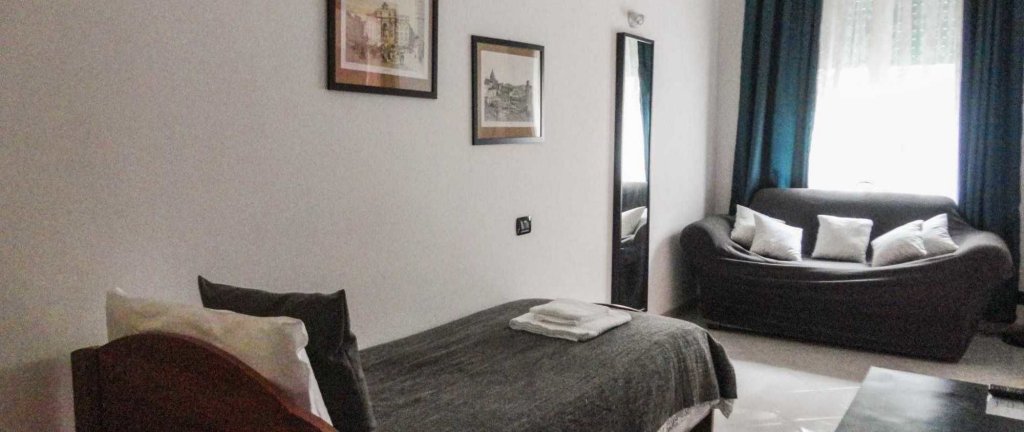 Фото Suites Holiday Rooms