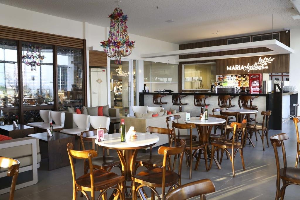 Фото Vitória Hotel Convention Paulínia