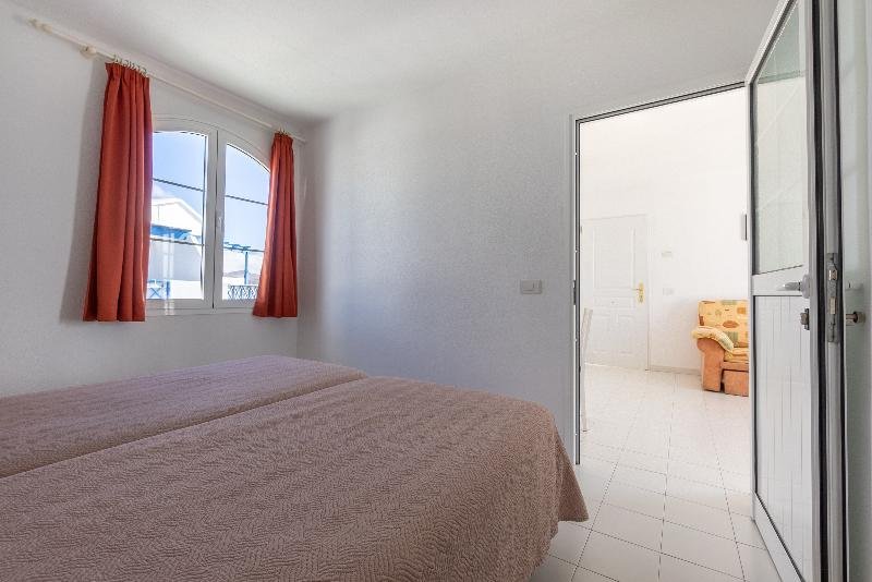 Фото Apartamentos Corona Mar