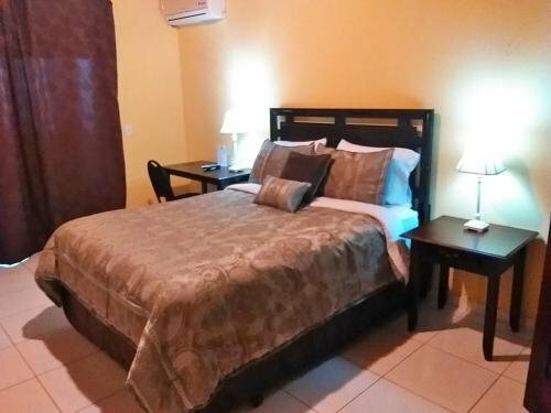 Внешний вид отеля Habitation Des Lauriers в Коммуне Кап-Аитьене, фото 4