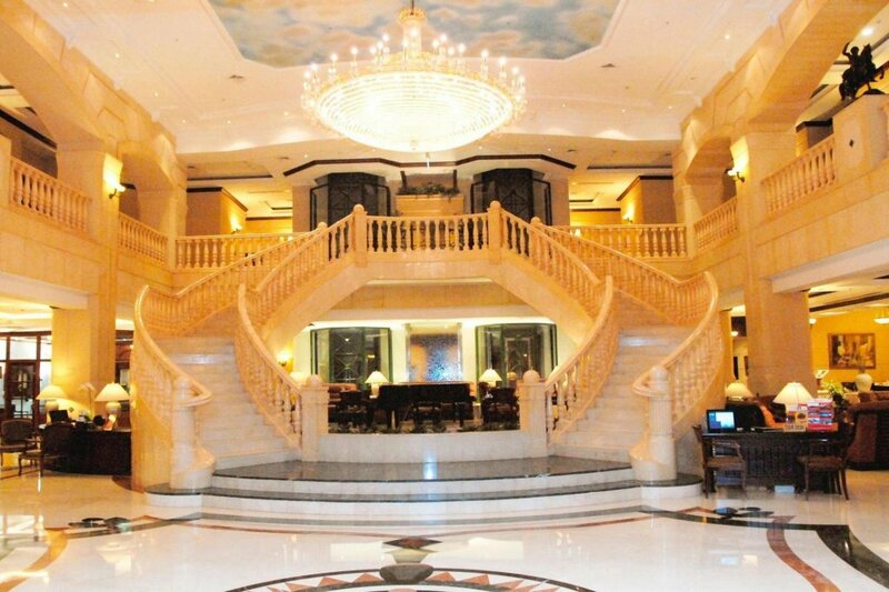 Гостиница Knight Castle Hotel в Дубае