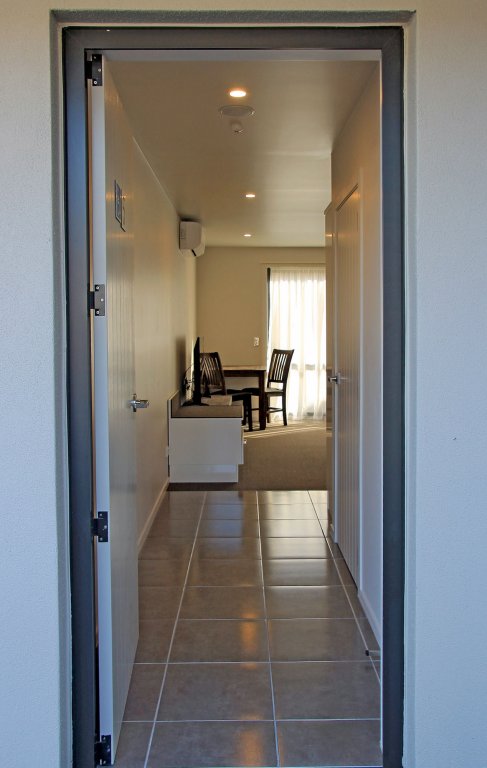 Фото Acacia Lakeview Motel