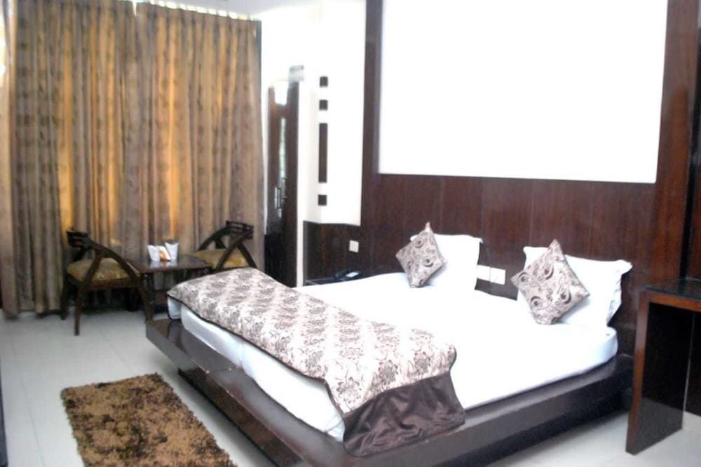 Фото Hotel Empire