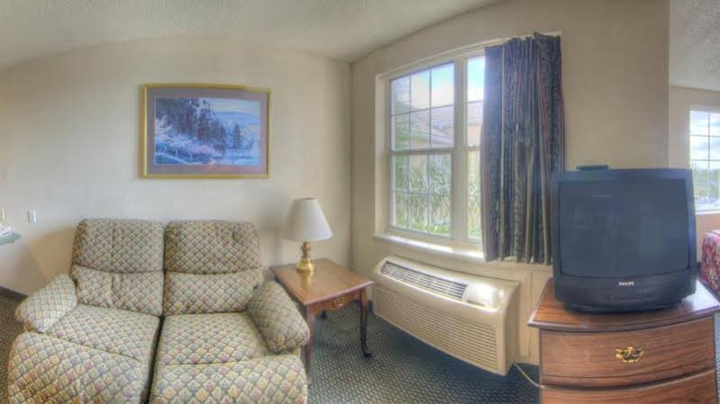 Фото Intown Suites Extended Stay Select Orlando Ucf
