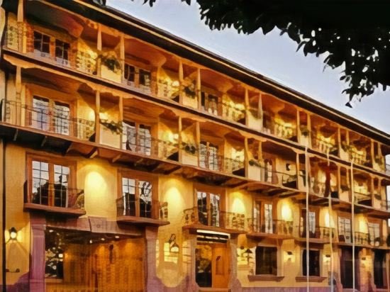 Фото Santa Cruz Plaza