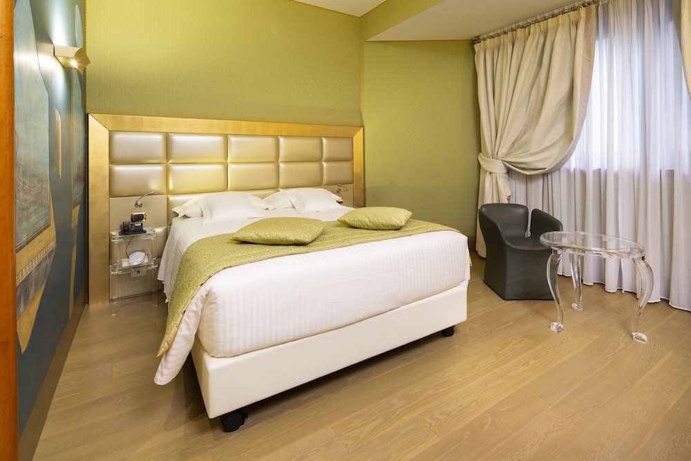 Фото C-hotels Rubens