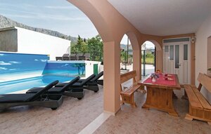 Awesome Home in Kastel Gomilica With Wifi and 1 Bedrooms