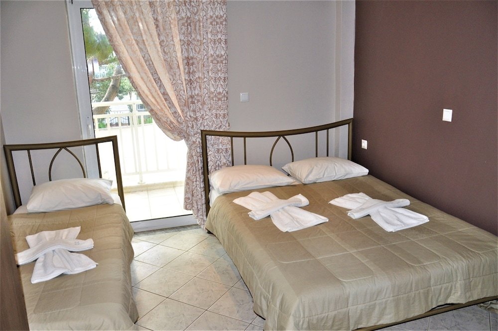 Фото Beautiful Room for 3 People in Limenaria, Only Five Minutes Away From Center