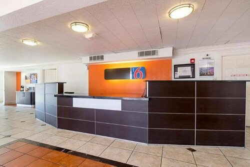 Гостиница Motel 6 Kirkland, Wa - North Kirkland в Киркленде