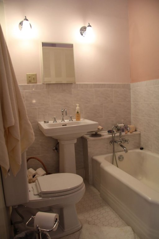 Фото Riverboat Bed & Breakfast