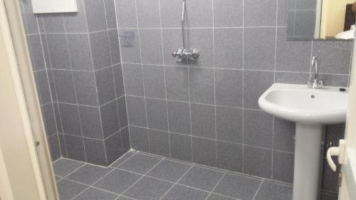 Фото Golden Seasons Furnished Apartment