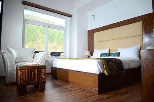 Фото Hotel Shivani International