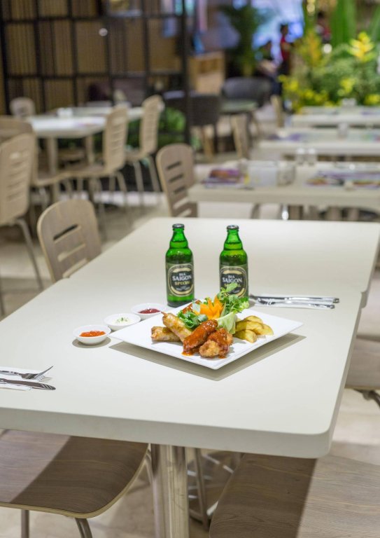 Фото Avanti Hotel