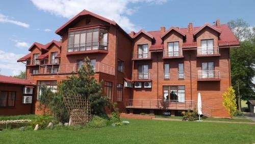 Гостиница Hotel Pod Dębami в Тересполе