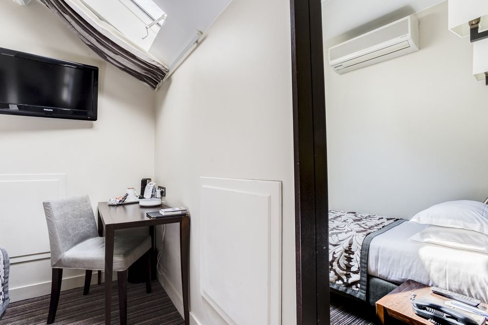 Фото Hôtel Paris Louvre Opéra