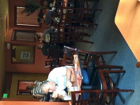 Фото SureStay Plus Hotel by Best Western Point Richmond