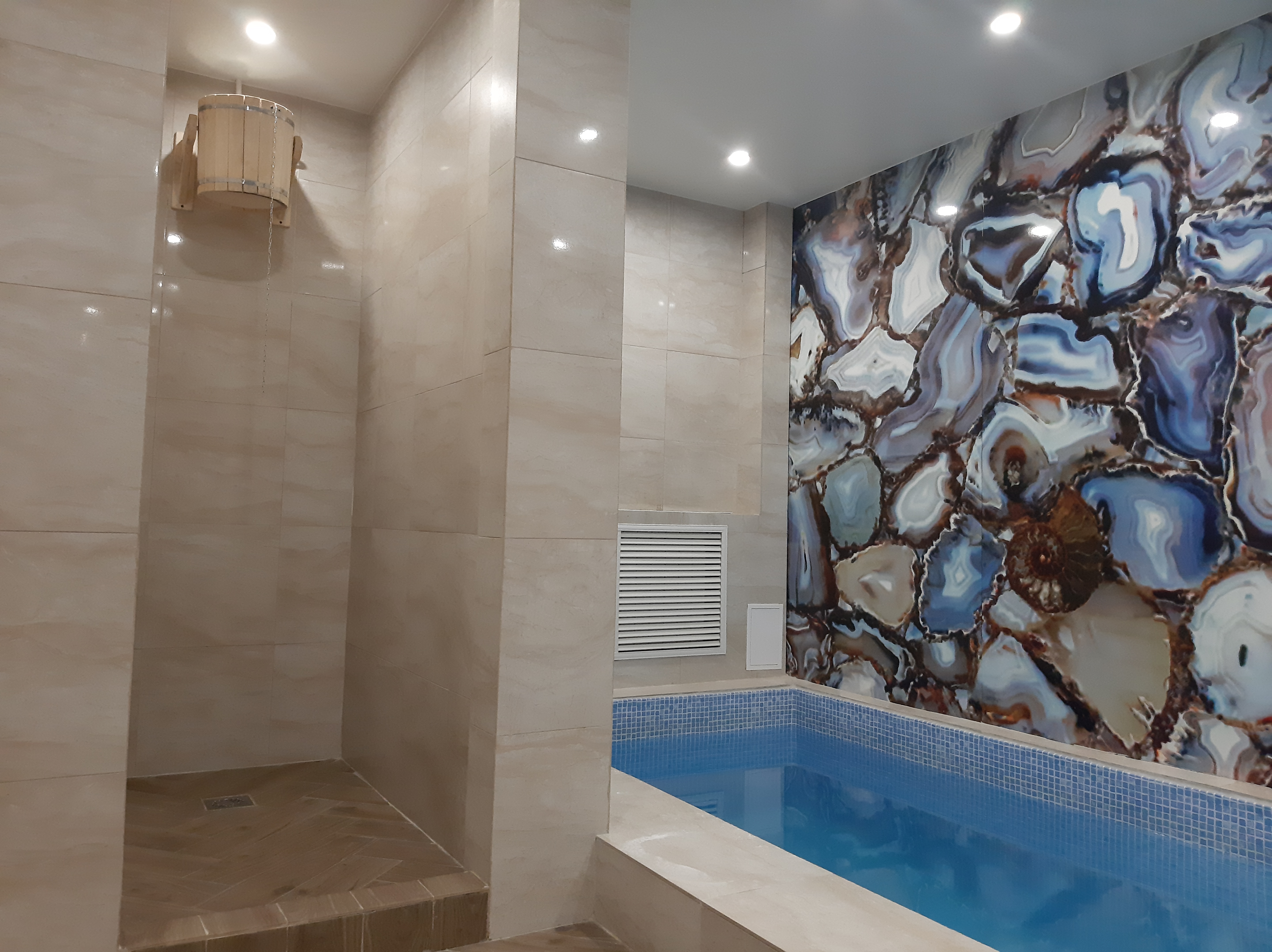 Фото Династия