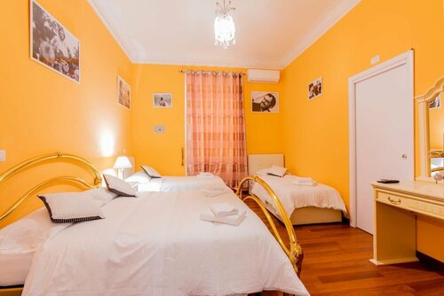 Flower Guesthouse