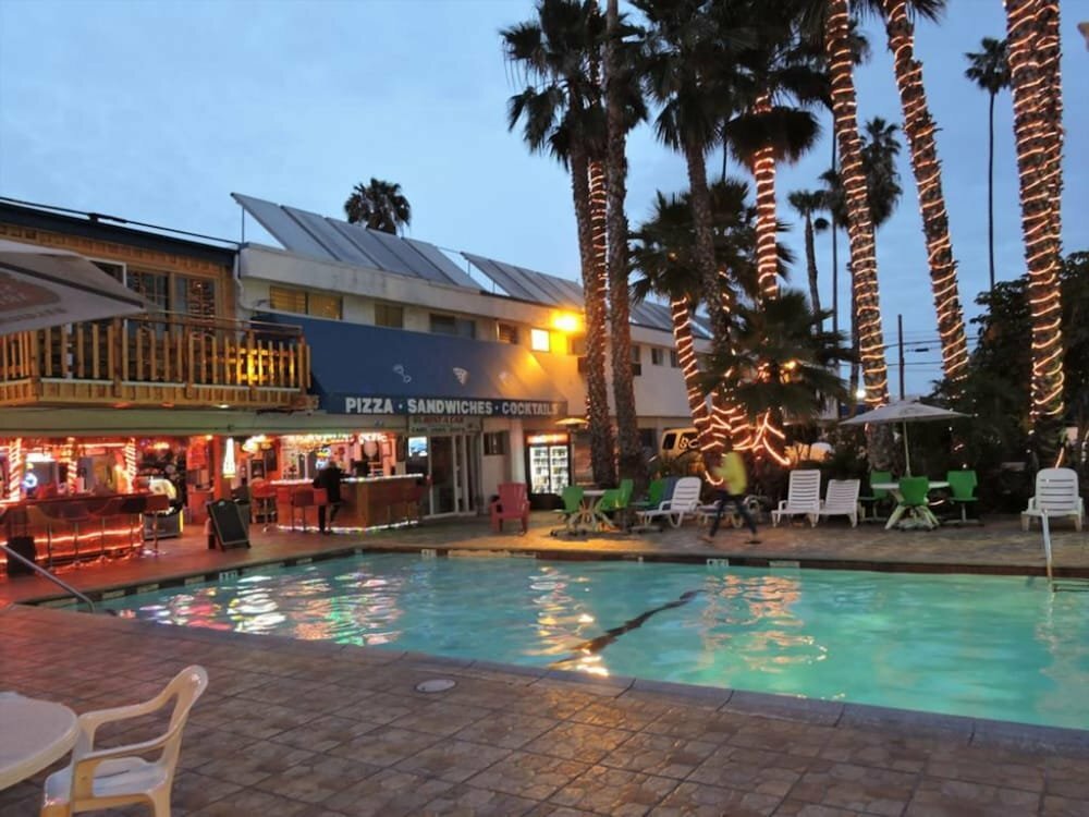 Hotel Los Angeles Adventurer All Suite Hotel at Lax, Inglewood, photo