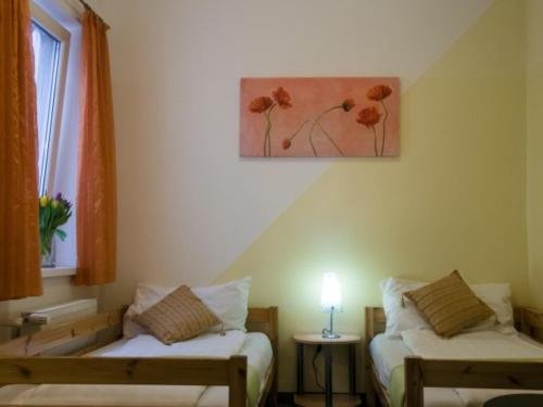 Фото Westend City Hostel GmbH