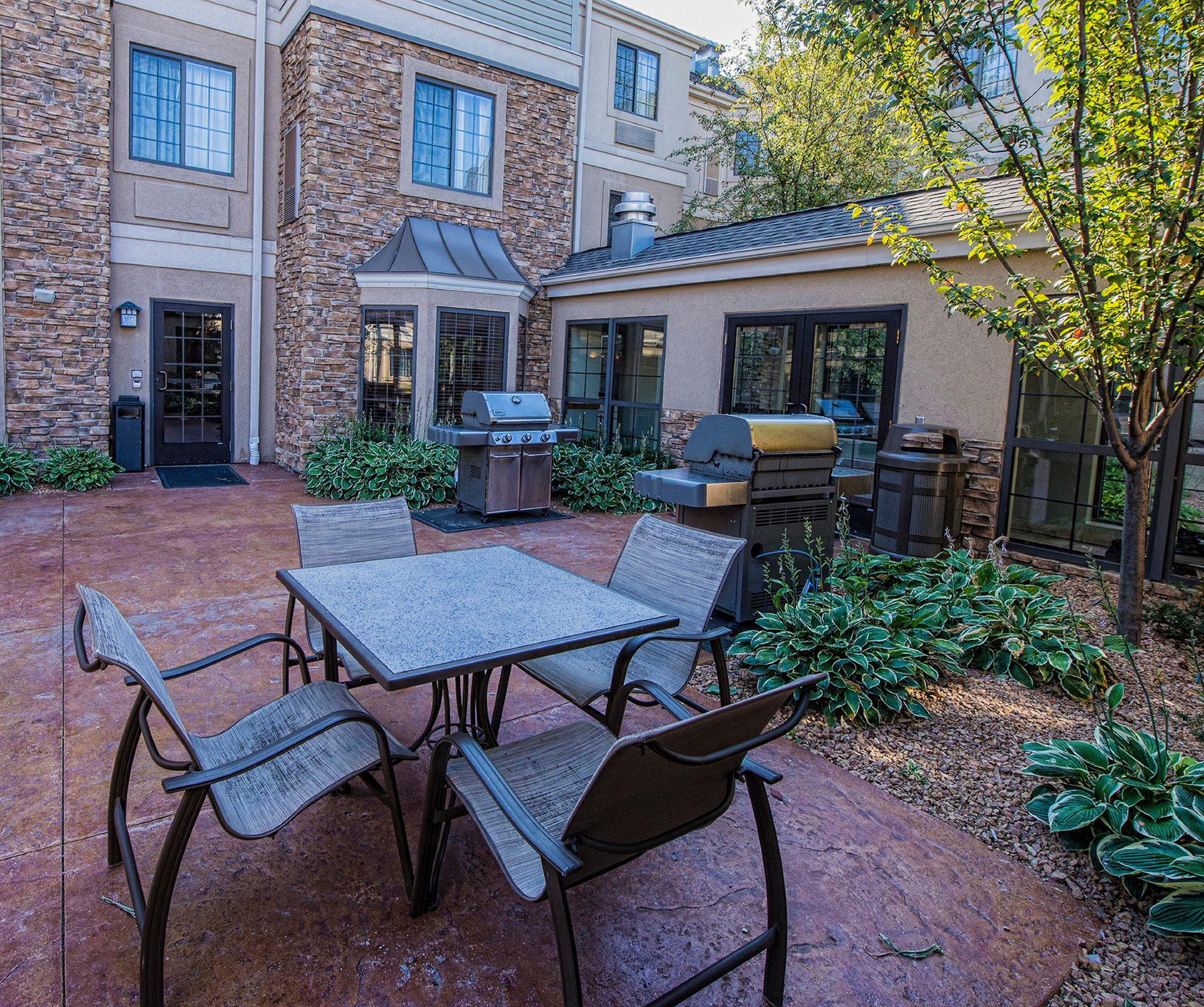 Фото Candlewood Suites Eagan Arpt South - Mall Area, an Ihg Hotel