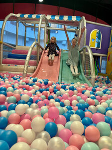Funky World (Olimpiyskaya Street, 6к1), entertainment center