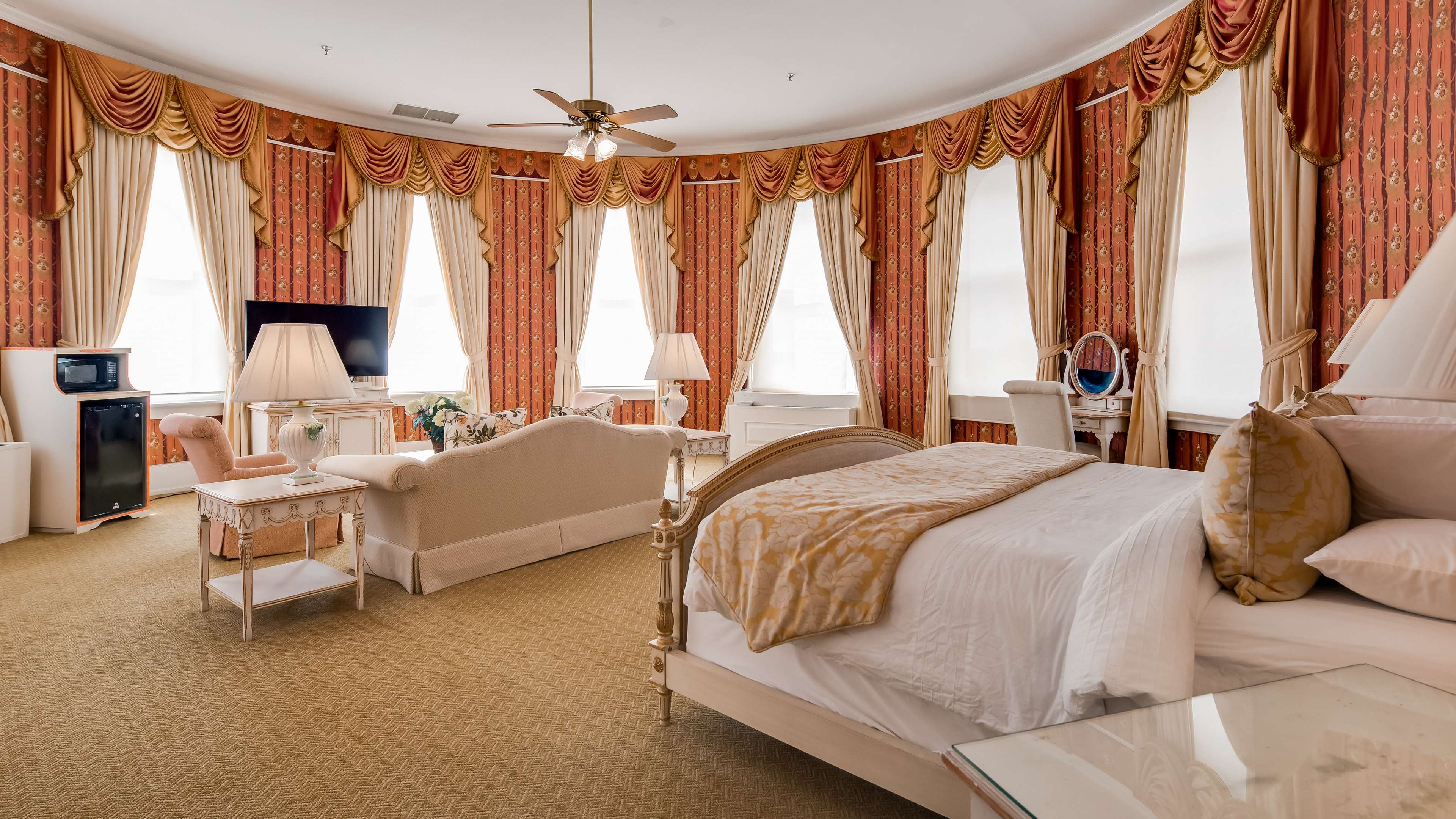 Фото Best Western Plus Windsor Hotel