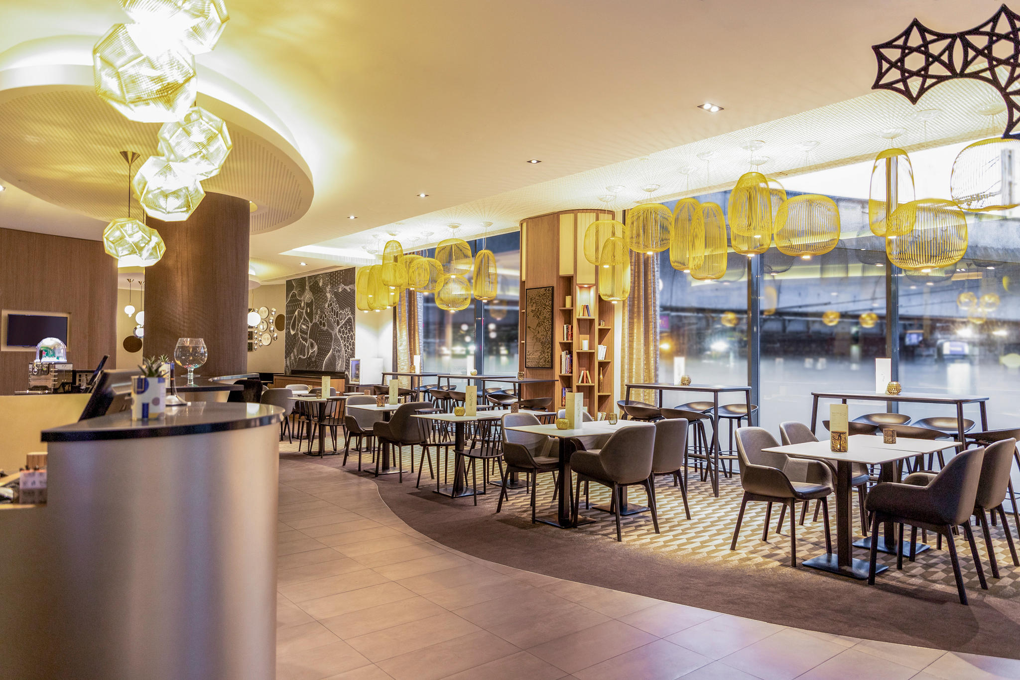 Фото Novotel Suites Paris Expo Porte de Versailles Hotel