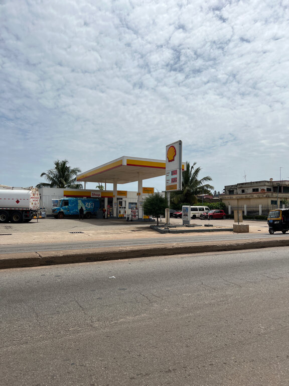 Lubricants Shell Filling Station, Dichemso, Kumasi, photo