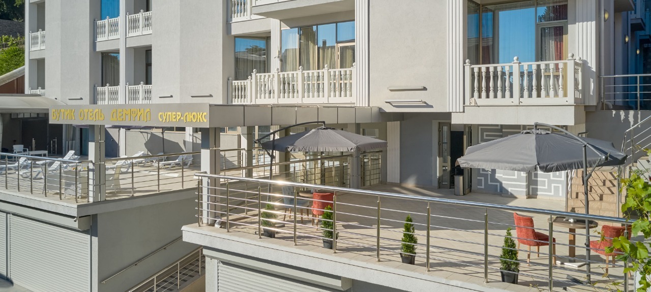 Фото отеля 1