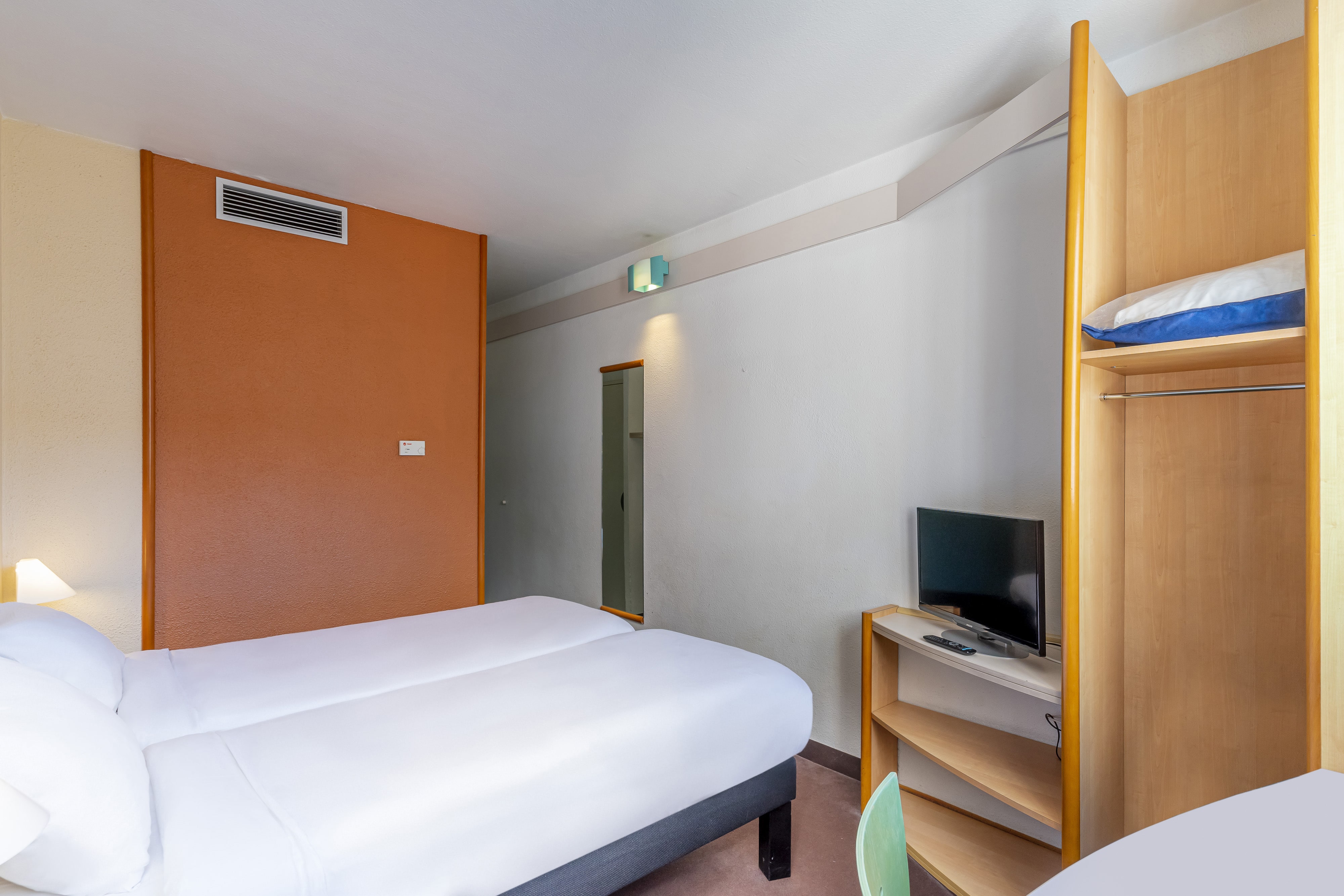 Фото B&B Hotel Marseille Prado Parc des expositions