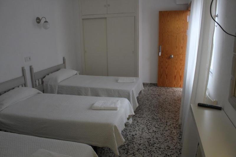 Фото Hostal Paco Marbella
