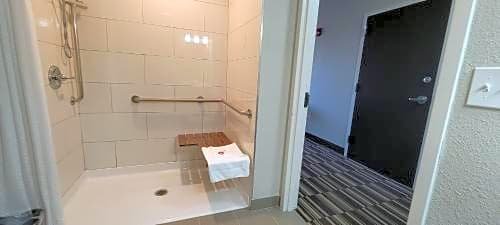 Фото Microtel Inn & Suites by Wyndham Camp Lejeune/Jacksonville