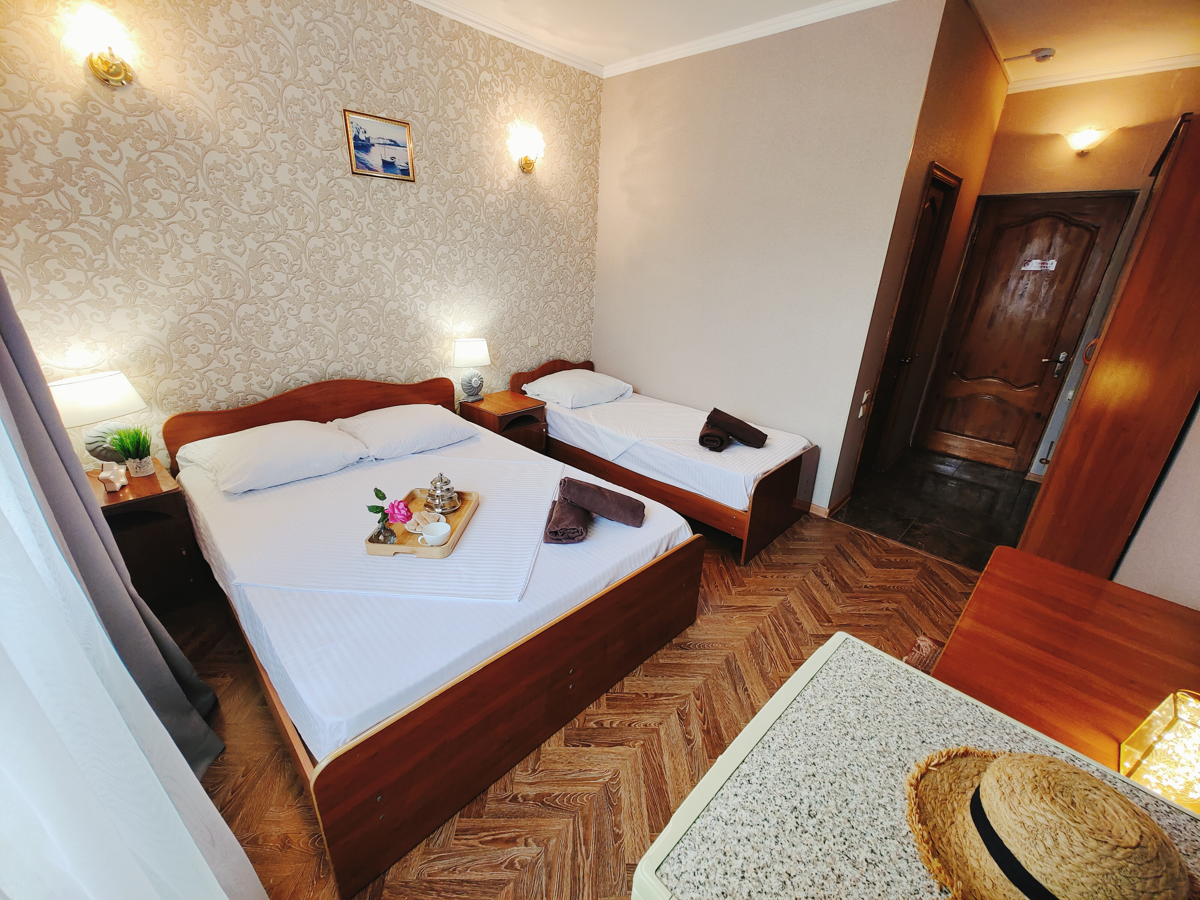 Фото отеля 3