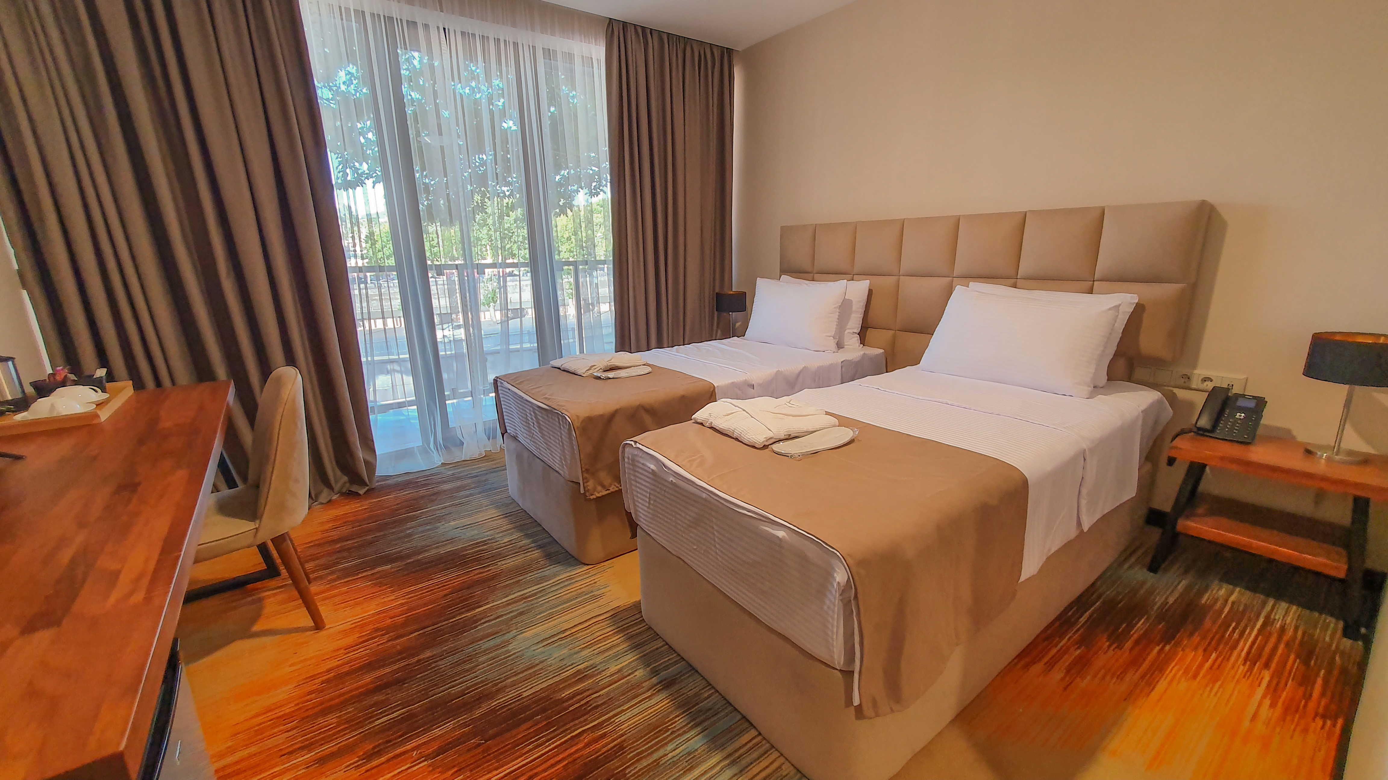 Фото Carousel Hotel