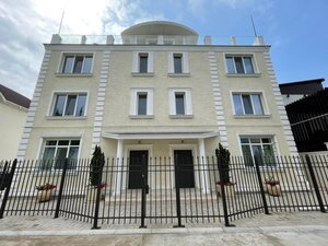 Villa Crown