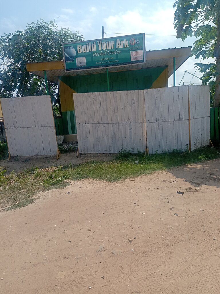 Medical center, clinic Build your ark herbal center, Accra, photo