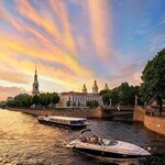 Капитан Капитонов (Moyka River Embankment, 37) ، رحلات القوارب