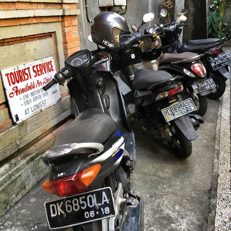 Фото Merthayasa Bungalow 2