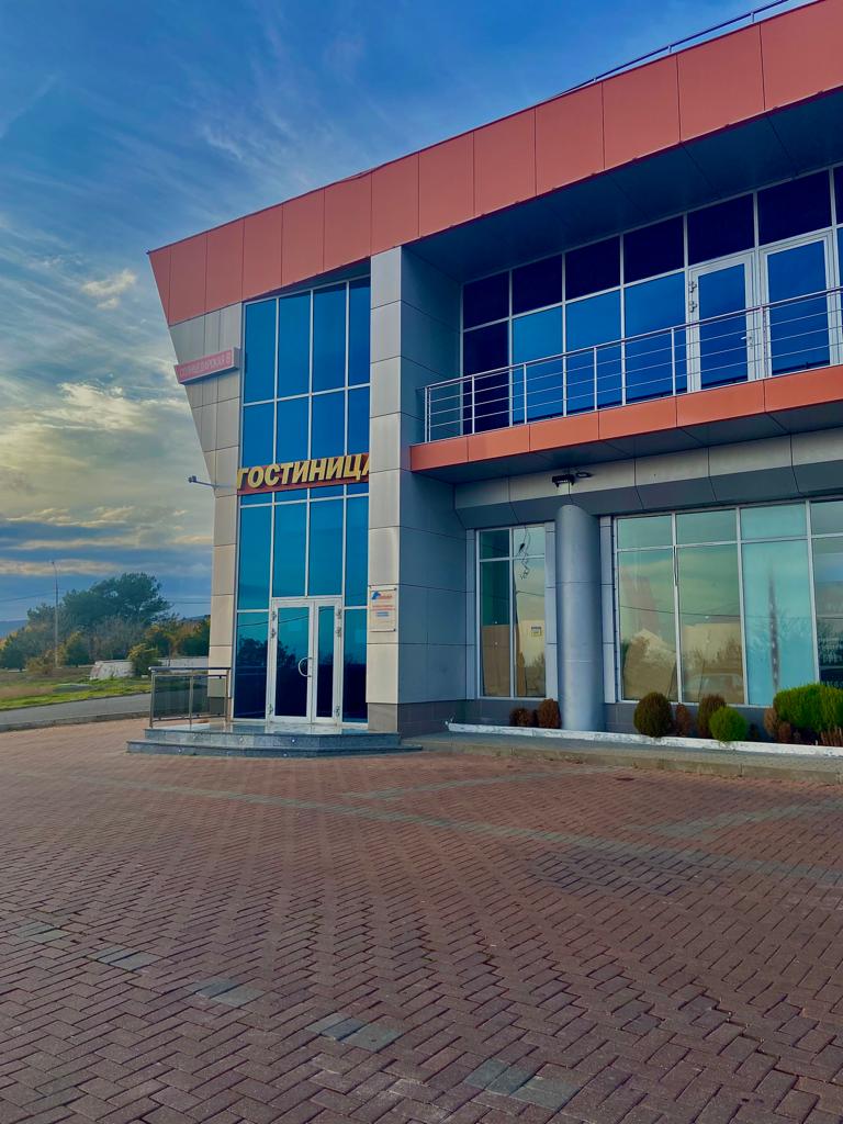 Фото отеля 1