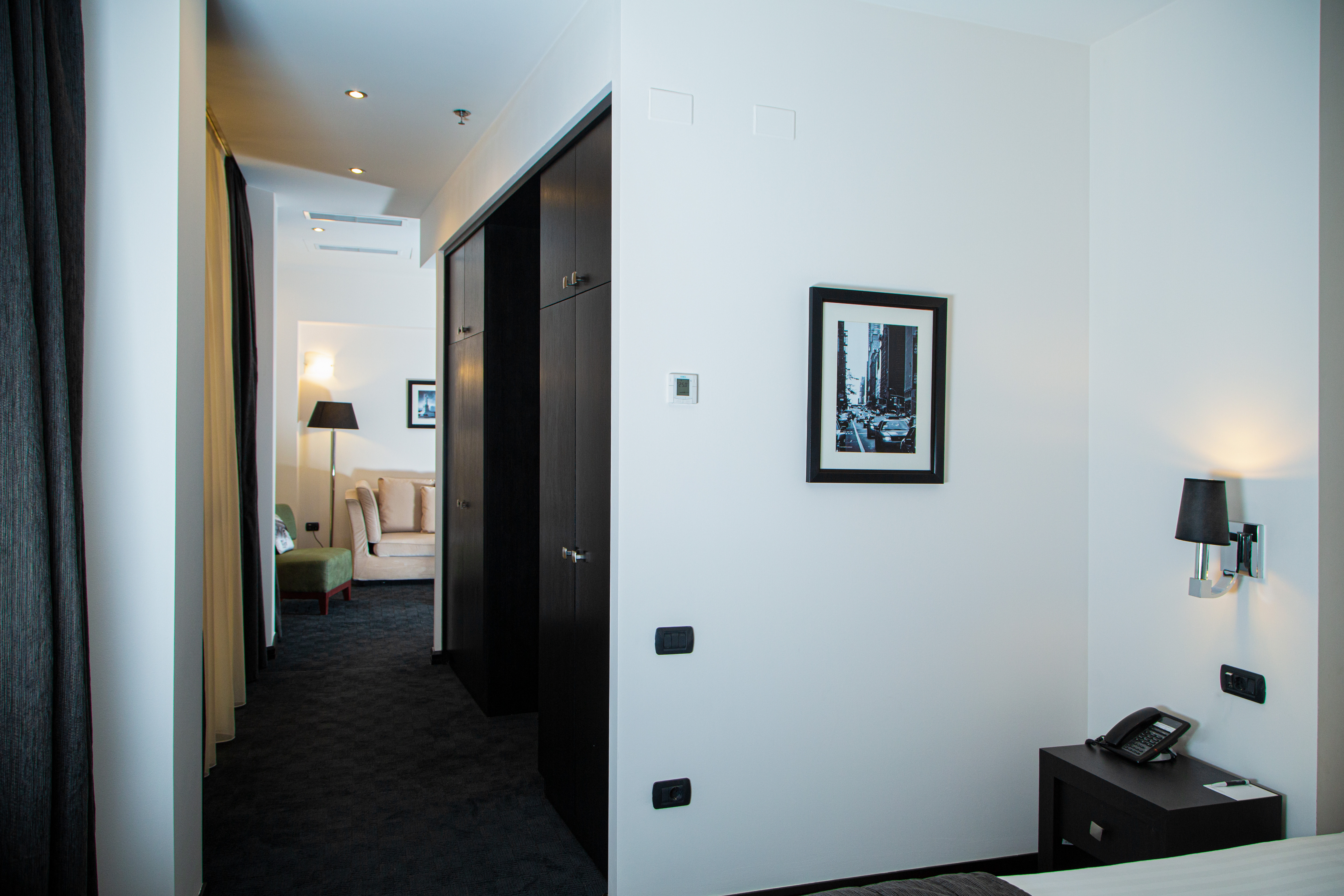 Фото North Avenue by Stellar Hotels